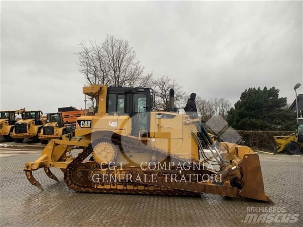 CAT D6T 履帶推土機