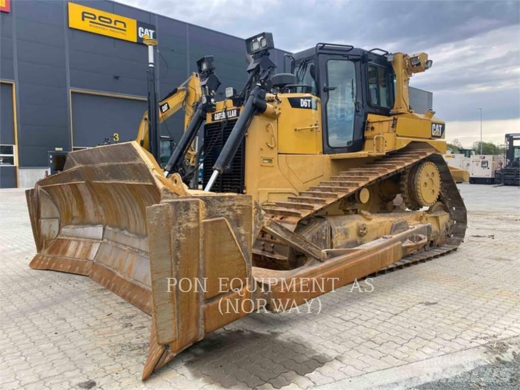 CAT D6T 履帶推土機