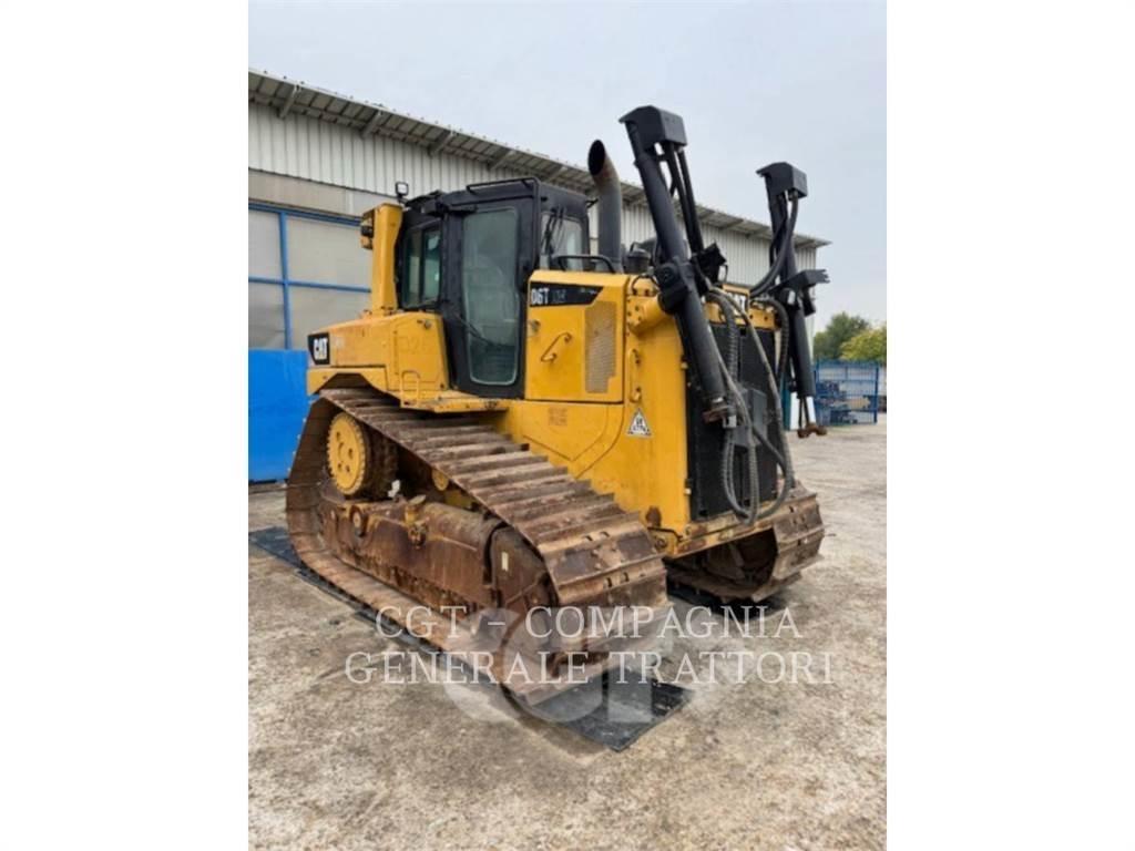 CAT D6T 履帶推土機