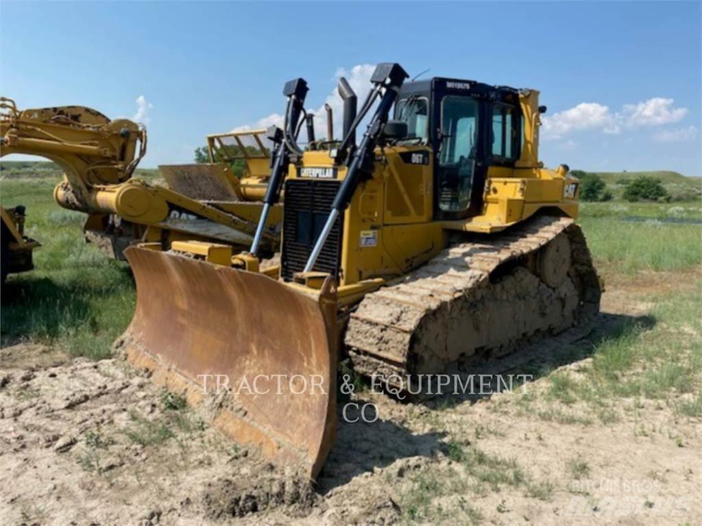 CAT D6T 履帶推土機