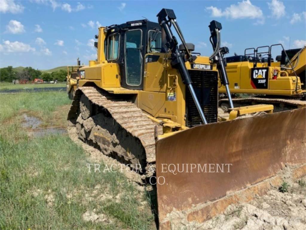 CAT D6T 履帶推土機