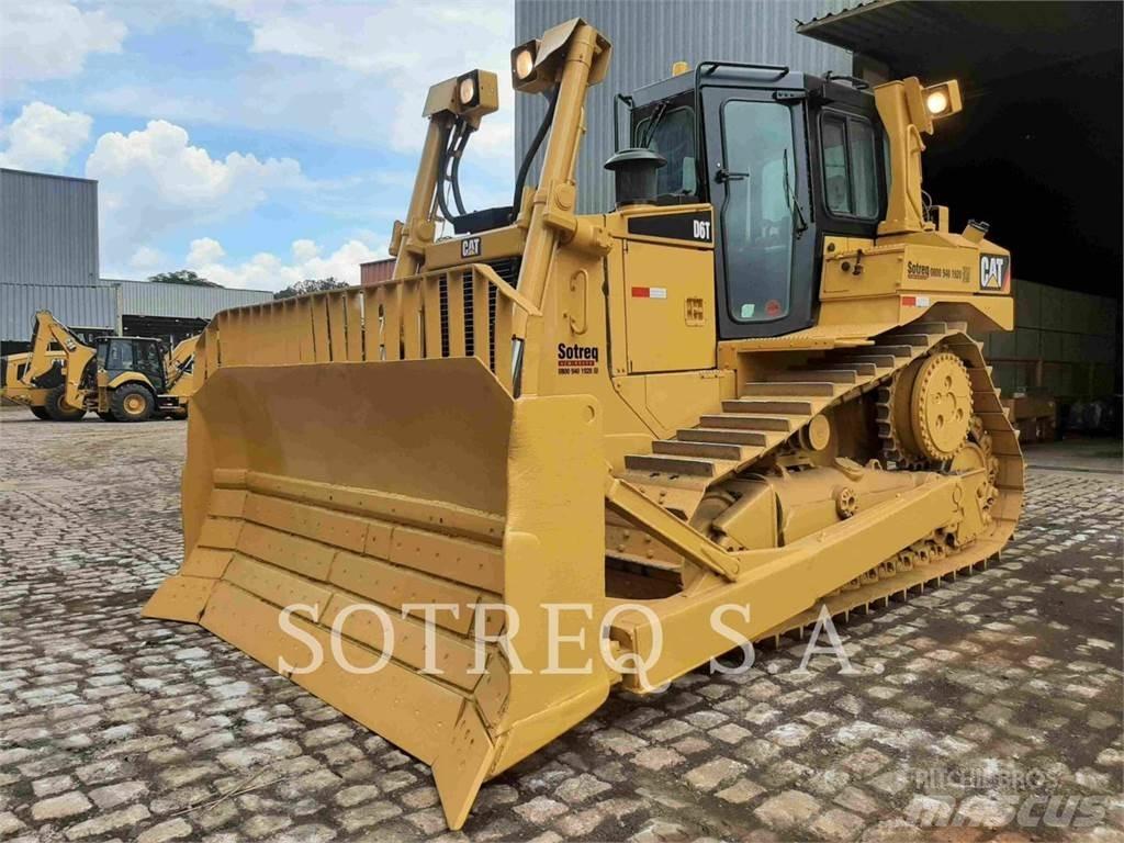 CAT D6T 履帶推土機