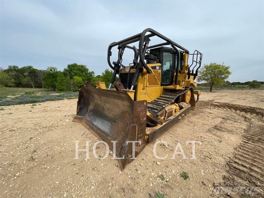 CAT D6T 履帶推土機