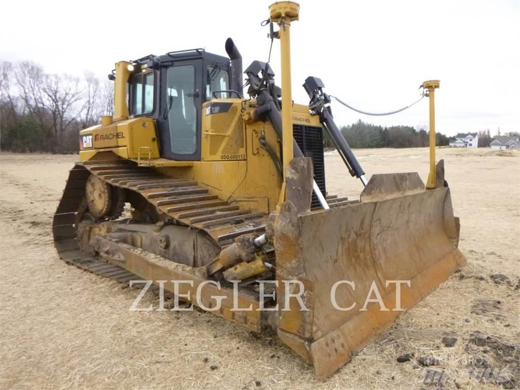 CAT D6T 履帶推土機