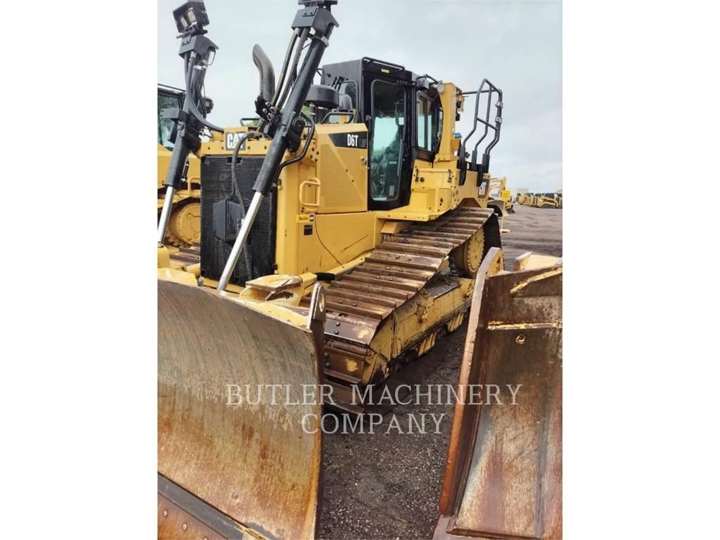 CAT D6T 履帶推土機