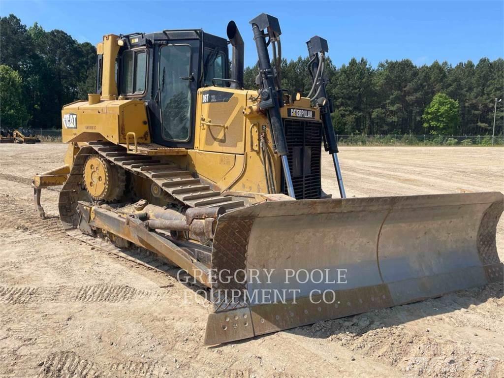 CAT D6T 履帶推土機