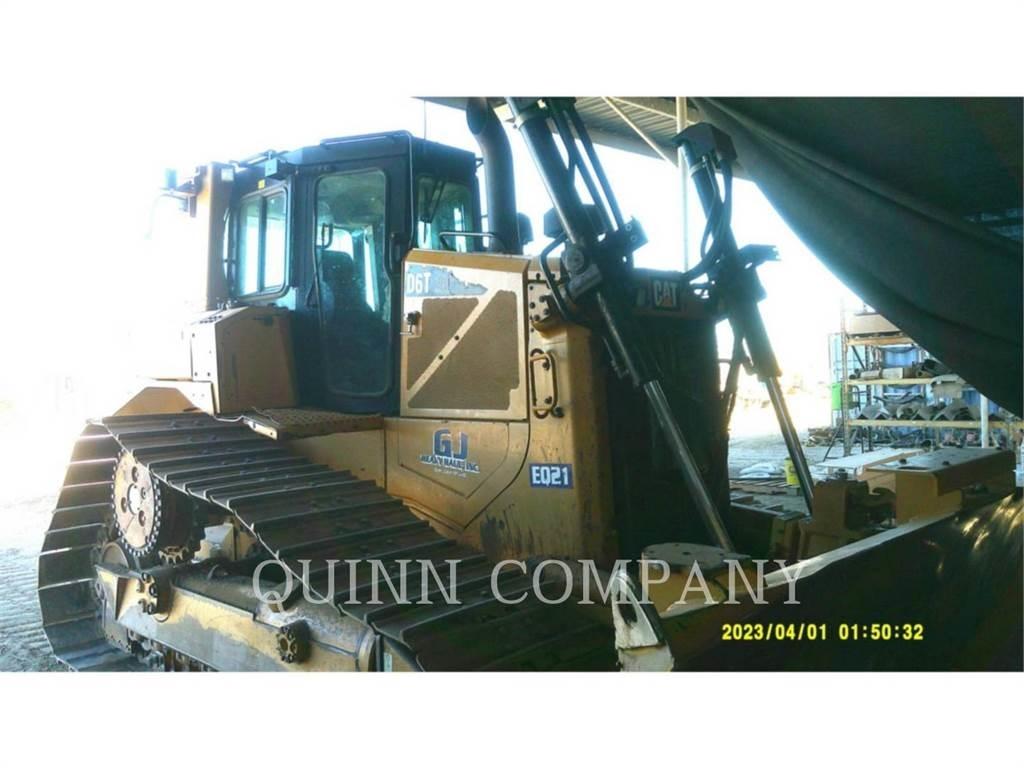 CAT D6T 履帶推土機