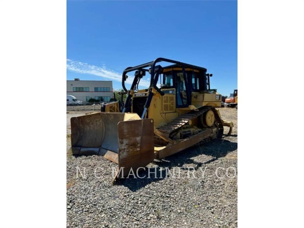 CAT D6T 履帶推土機