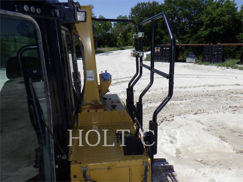 CAT D6T 履帶推土機