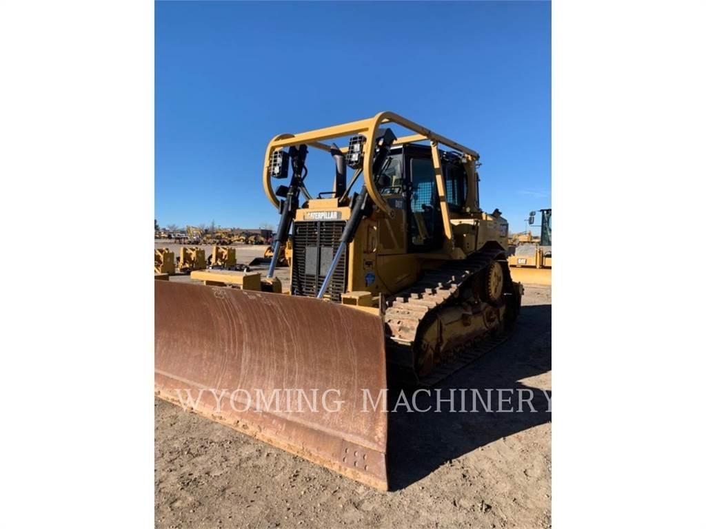 CAT D6T 履帶推土機