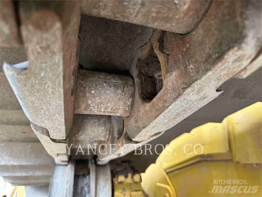 CAT D6T LGP ST 履帶推土機