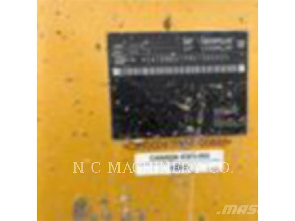 CAT D6T LGPVP 履帶推土機