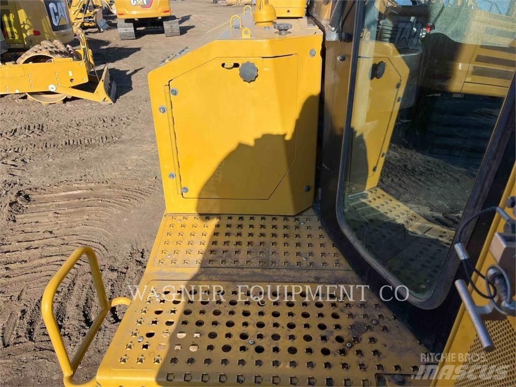 CAT D6T XL 履帶推土機