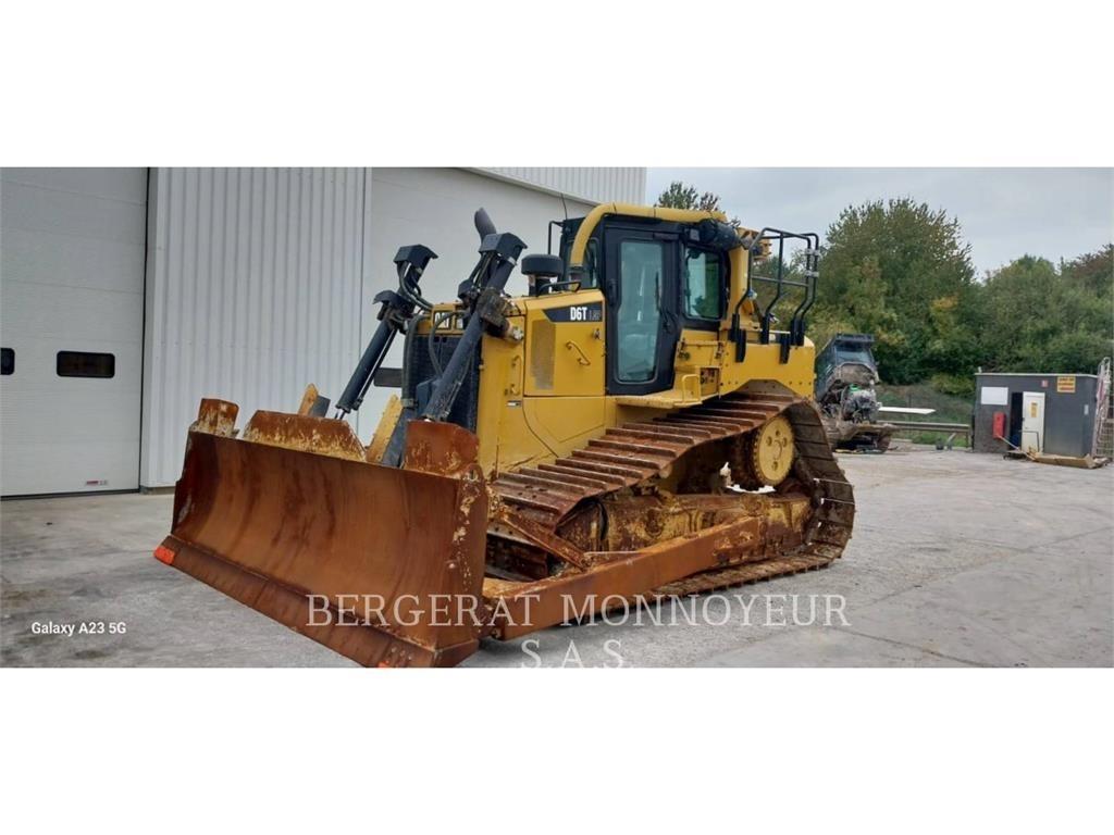 CAT D6T4F LGP 履帶推土機