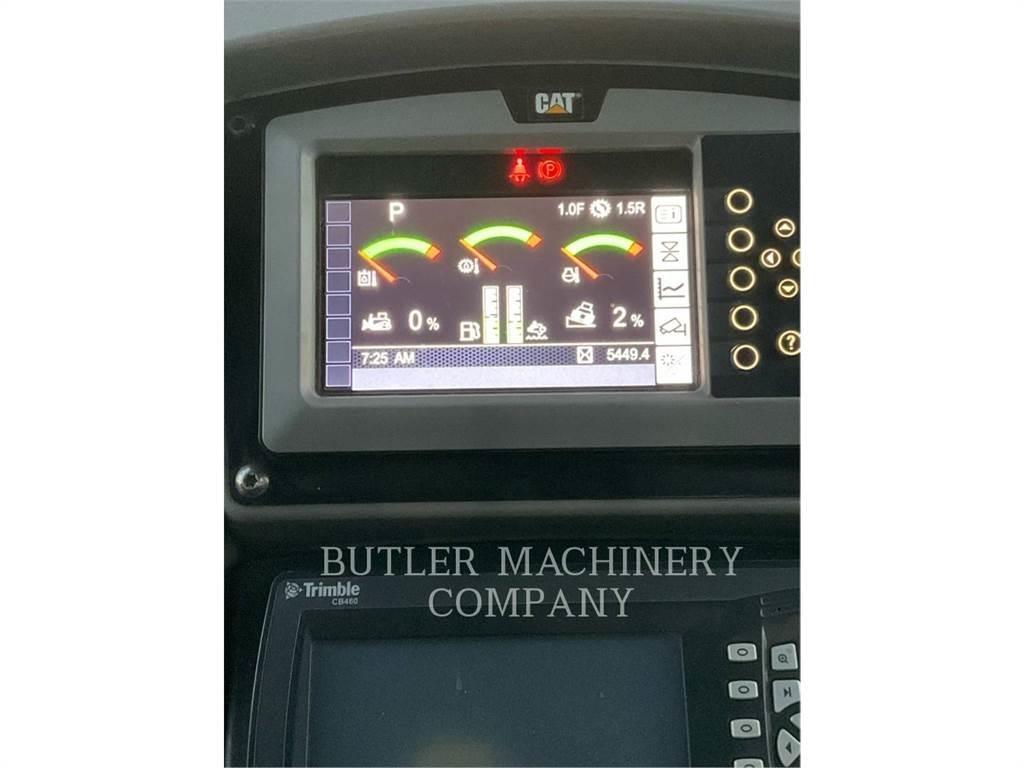 CAT D6TVP 履帶推土機