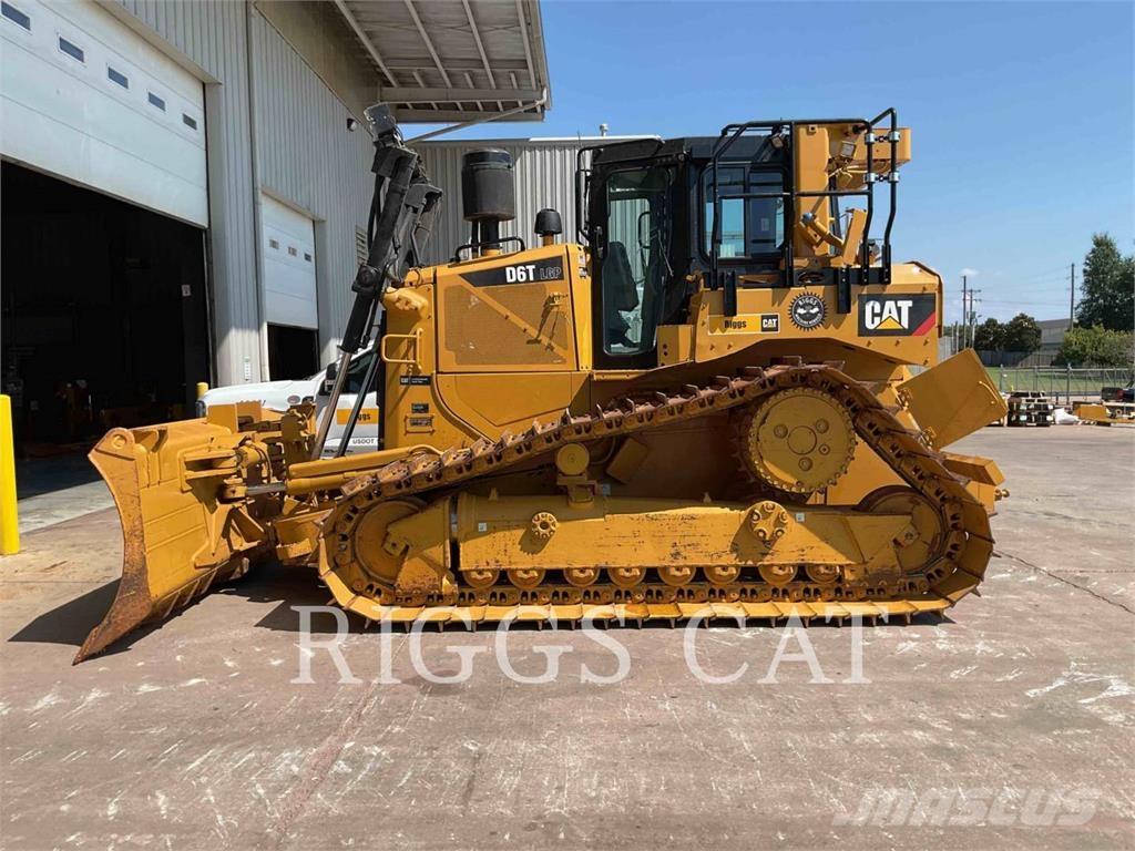 CAT D6TVP 履帶推土機