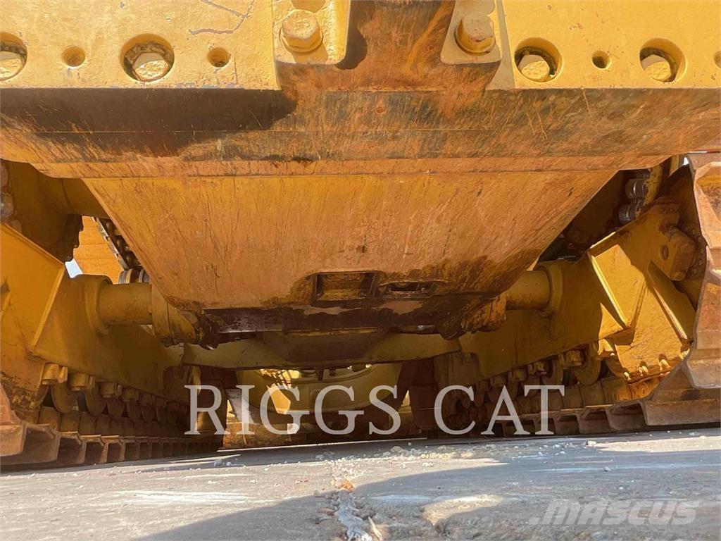 CAT D6TVP 履帶推土機