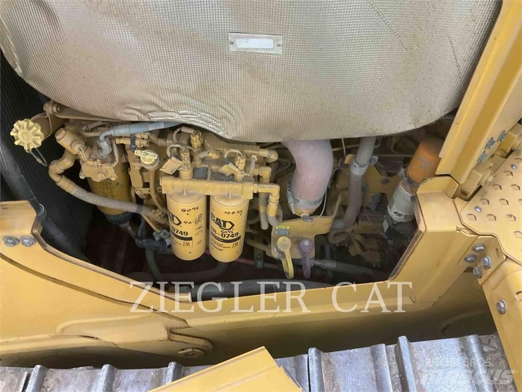 CAT D6XE 履帶推土機