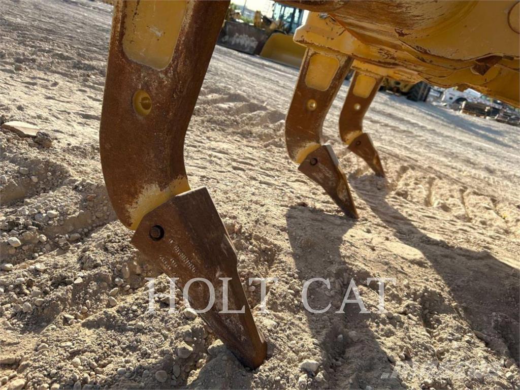 CAT D6XELGPVP3 履帶推土機