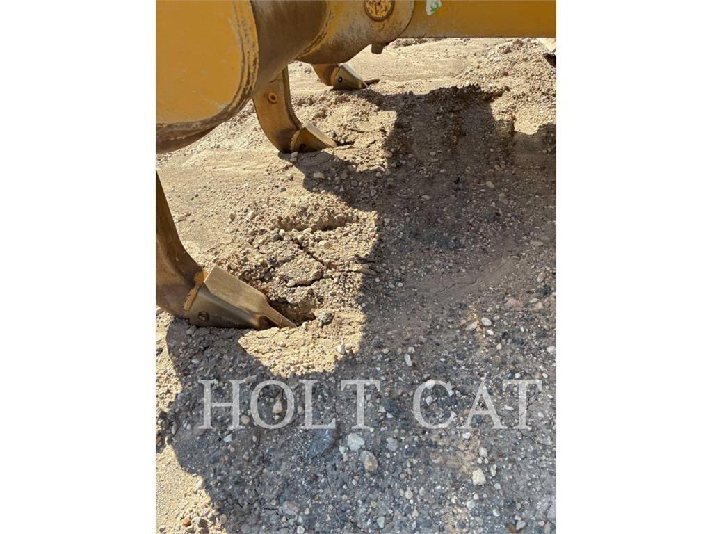CAT D6XELGPVP3 輪胎式裝載機