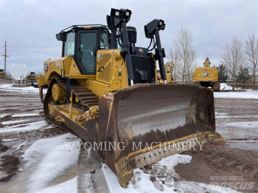 CAT D7 履帶推土機