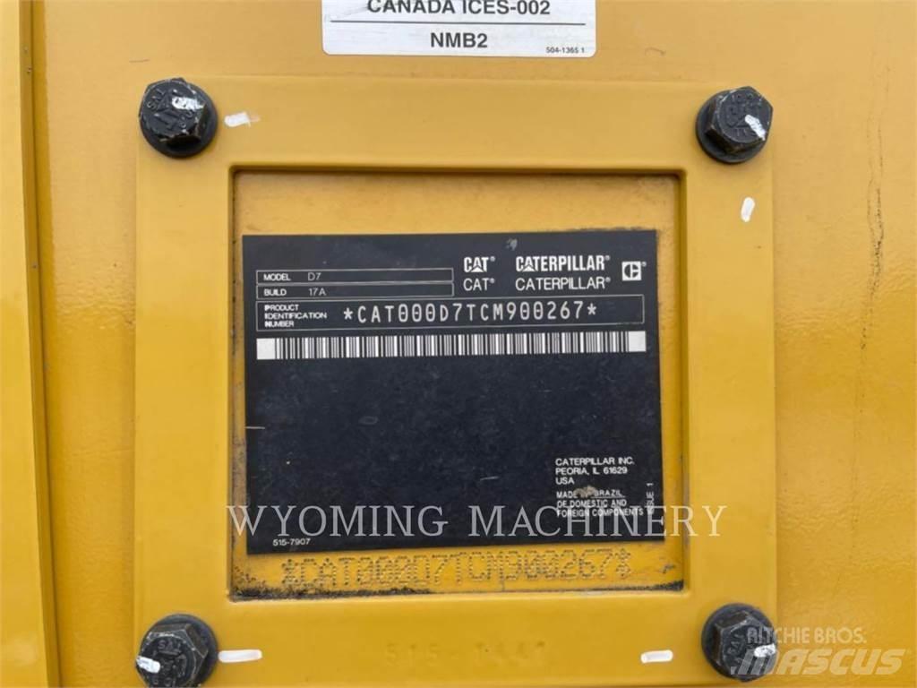 CAT D7 履帶推土機