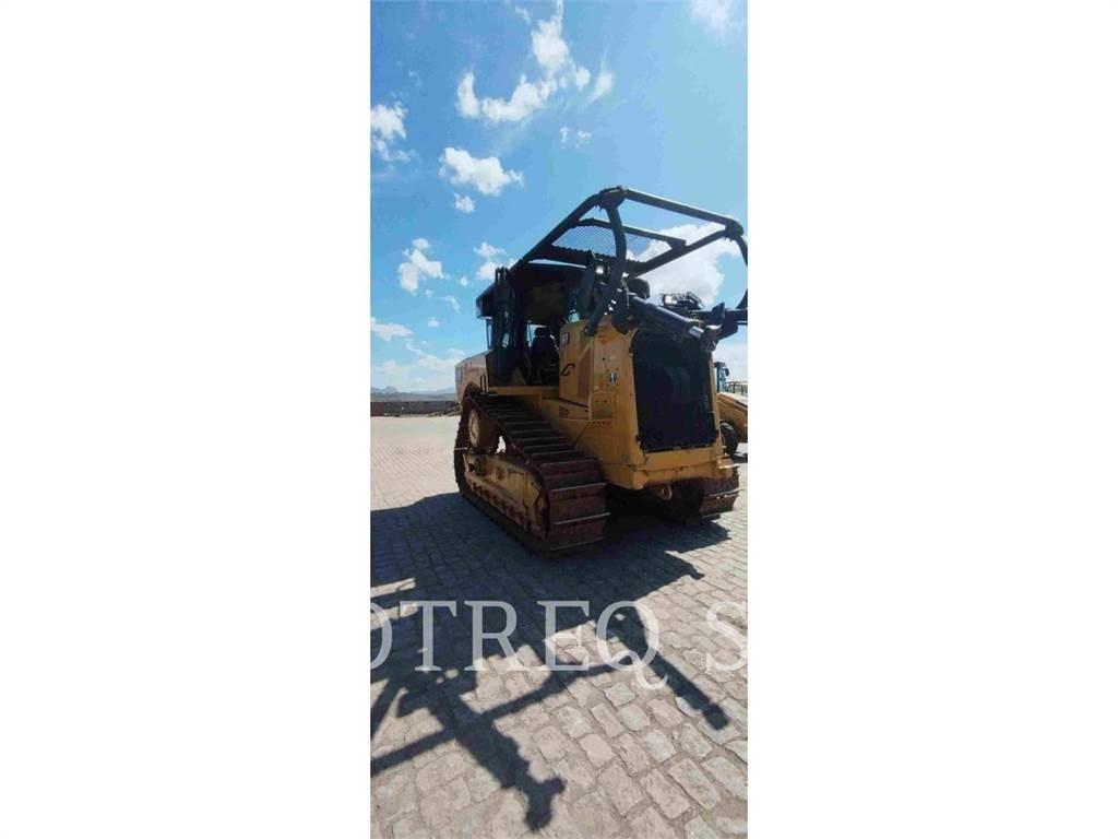CAT D7 履帶推土機