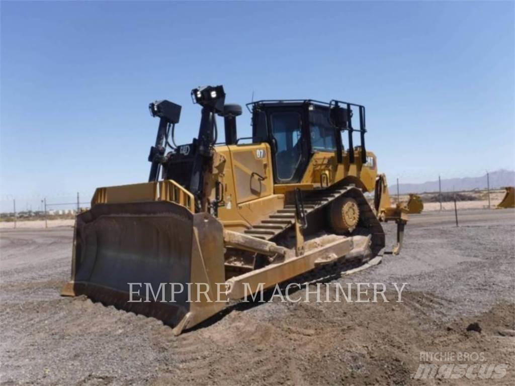 CAT D7-17 履帶推土機