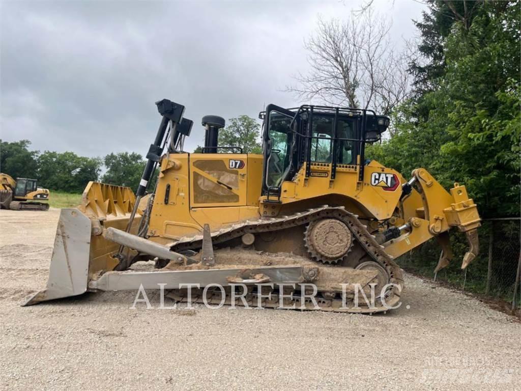 CAT D7-17 履帶推土機