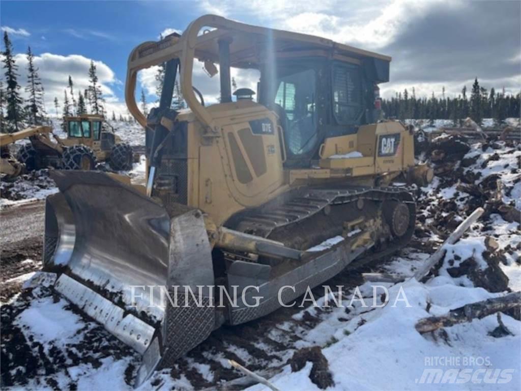 CAT D7E 履帶推土機