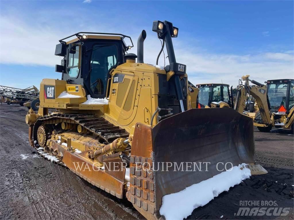 CAT D7E 履帶推土機