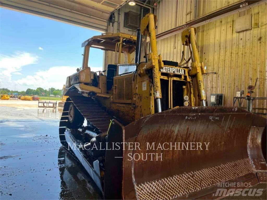 CAT D7R 履帶推土機