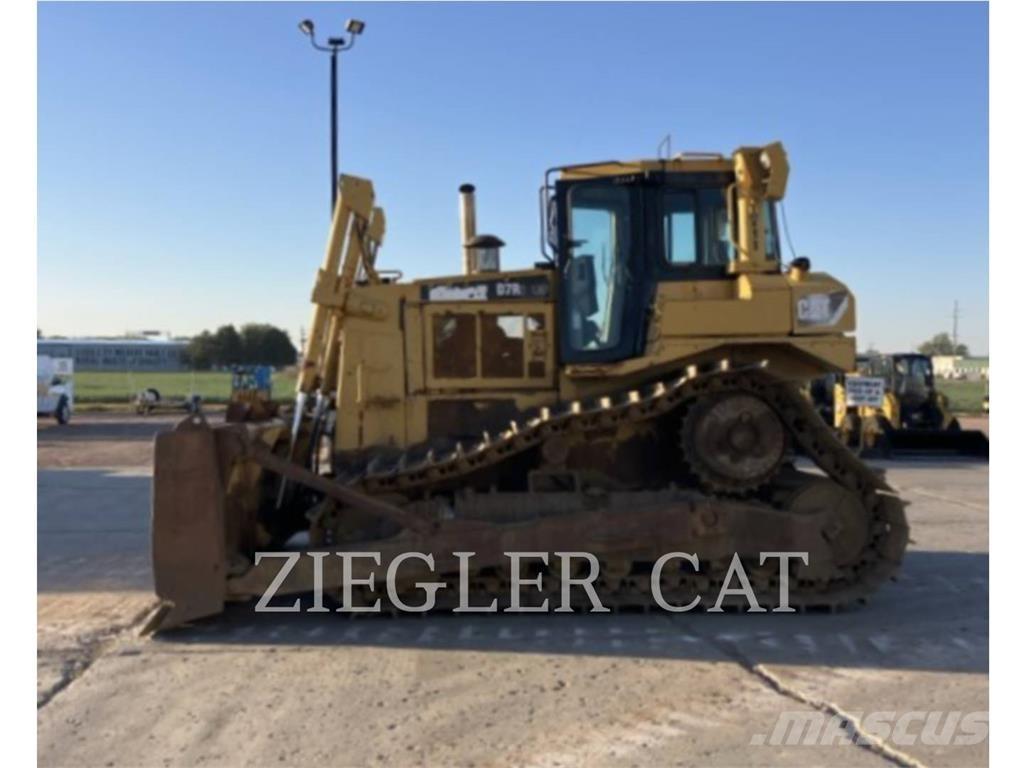 CAT D7R 履帶推土機