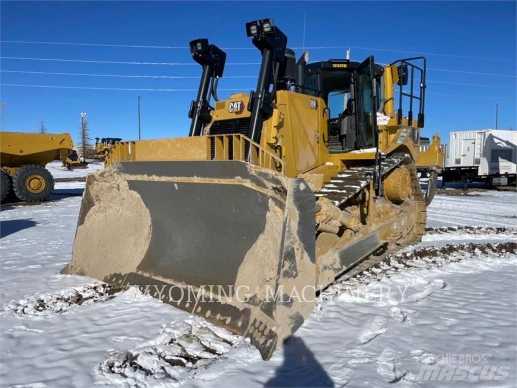 CAT D8 履帶推土機