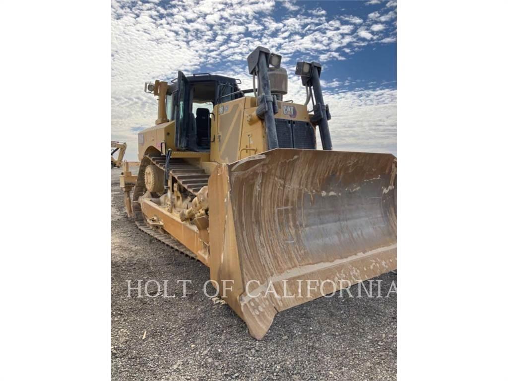 CAT D8 履帶推土機