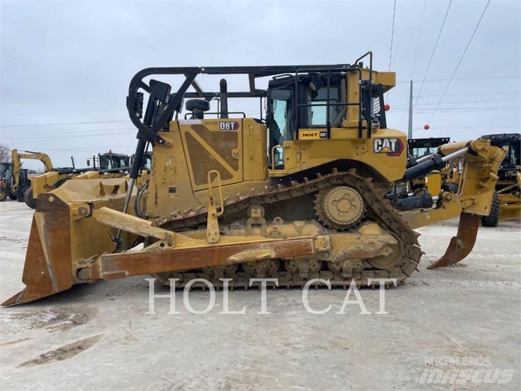 CAT D8 履帶推土機