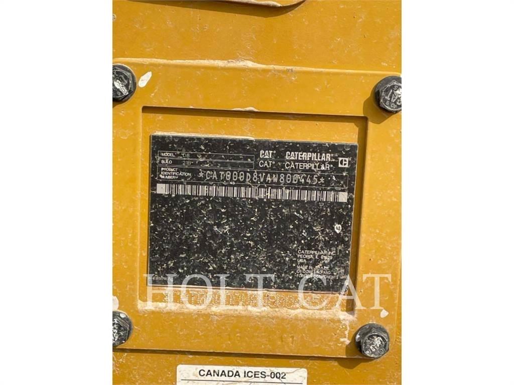 CAT D8 履帶推土機