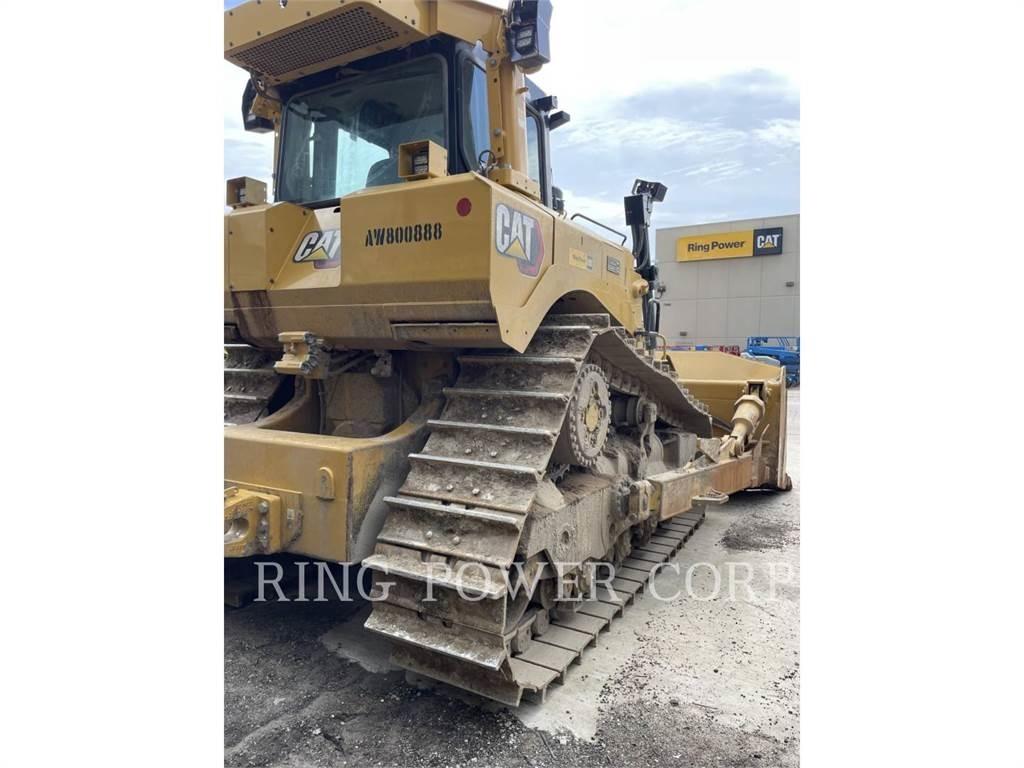 CAT D8 履帶推土機