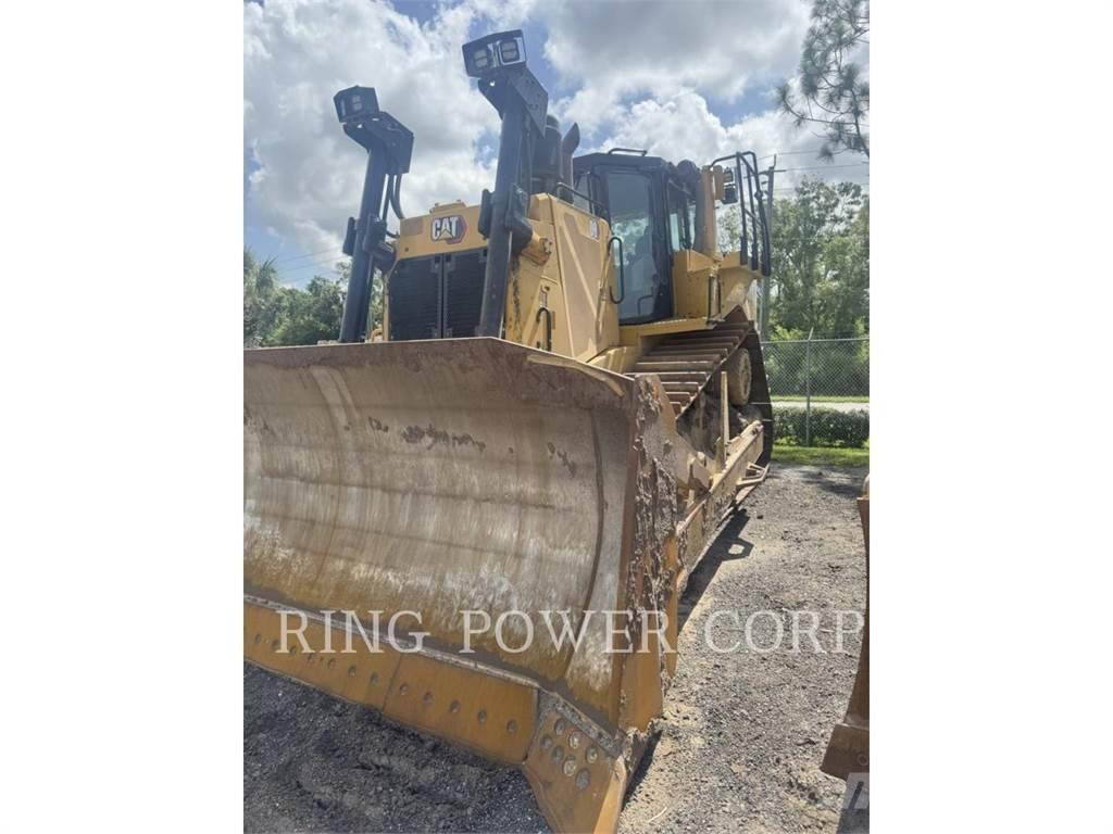CAT D8 履帶推土機
