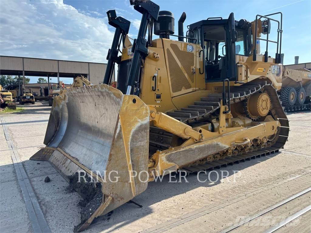 CAT D8 履帶推土機
