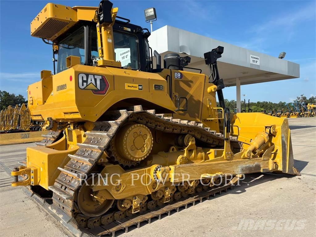 CAT D8 履帶推土機