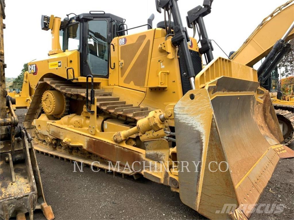 CAT D8 履帶推土機