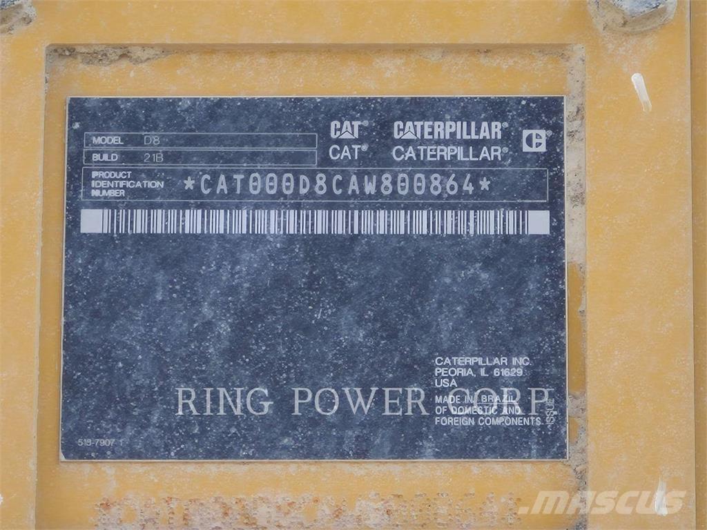 CAT D8 履帶推土機