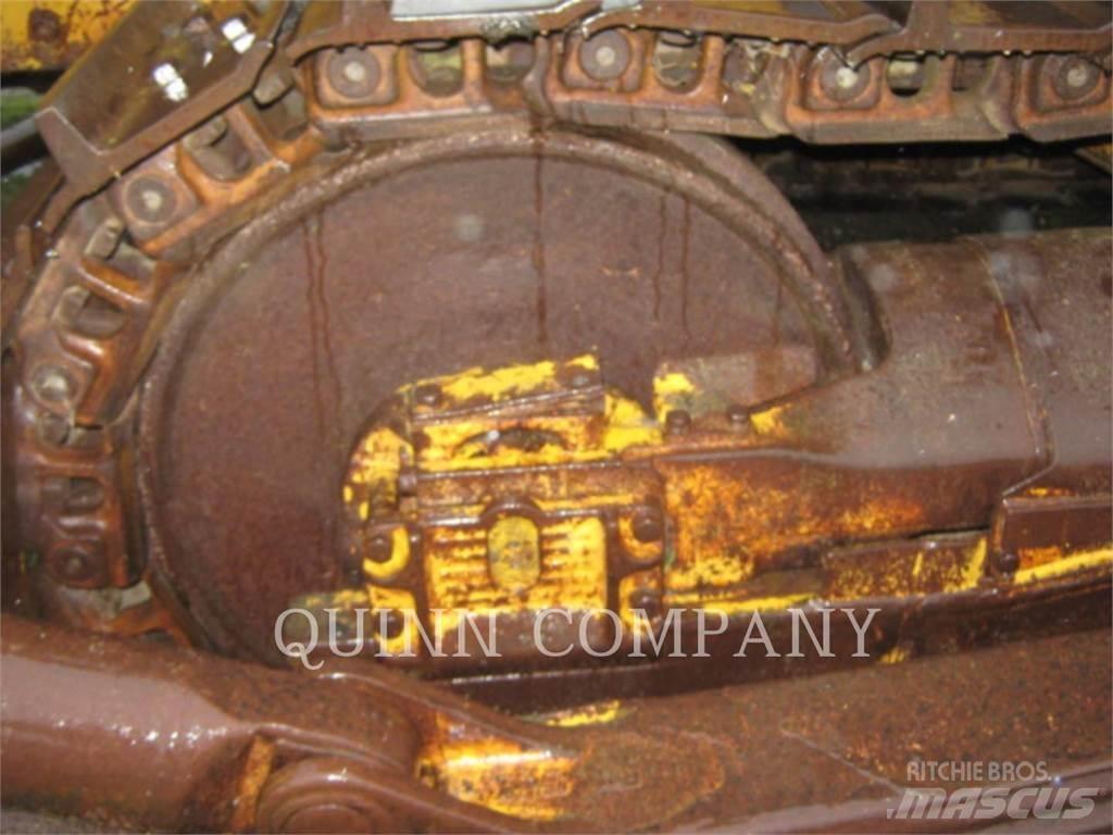CAT D8H 履帶推土機