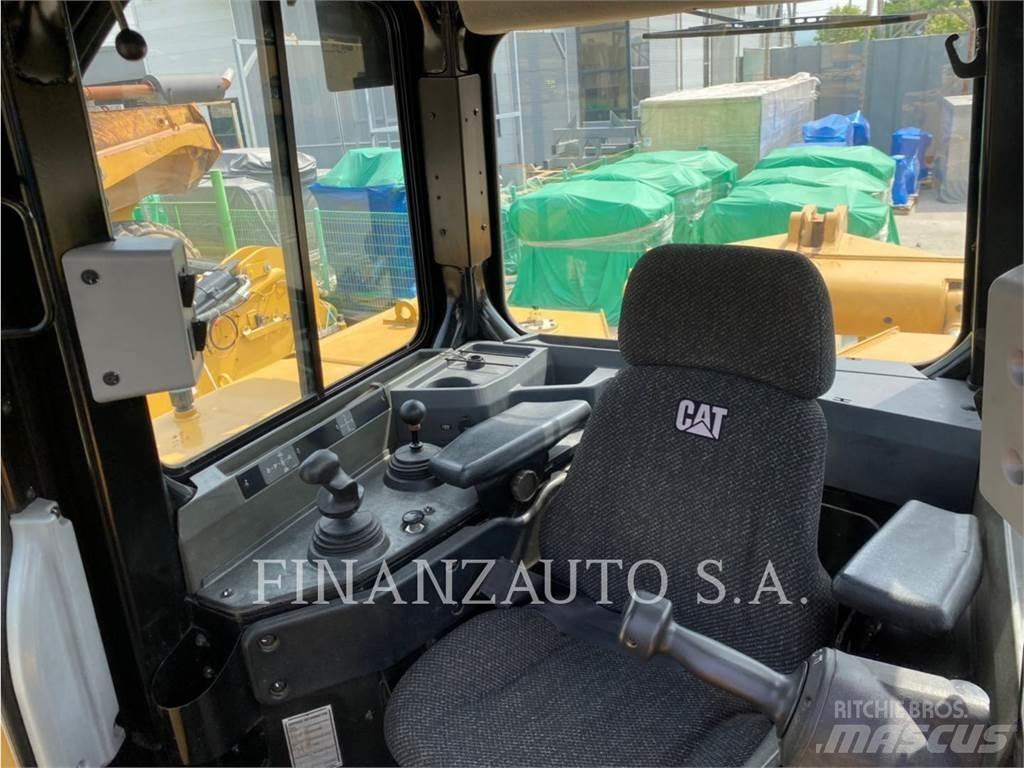CAT D8R 履帶推土機