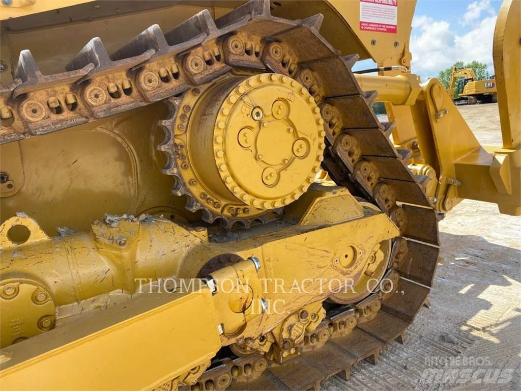 CAT D8T 履帶推土機