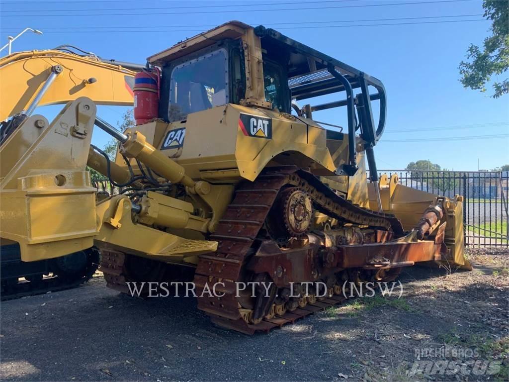CAT D8T 履帶推土機