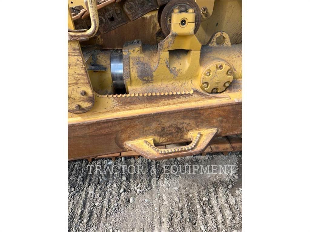 CAT D8T 履帶推土機