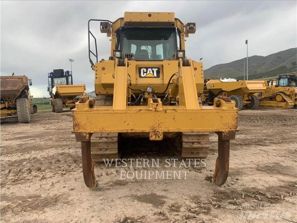CAT D8T 履帶推土機