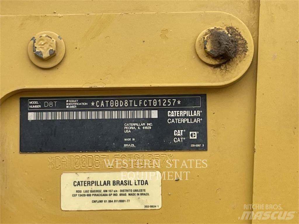 CAT D8T 履帶推土機
